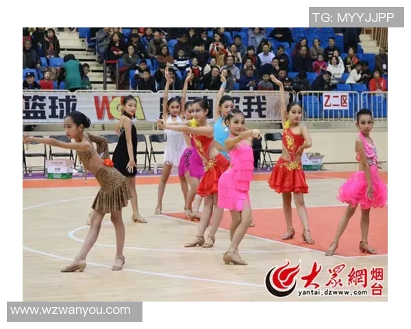 幼儿篮球啦啦队舞蹈活动促进孩子们的团队合作与自信心培养